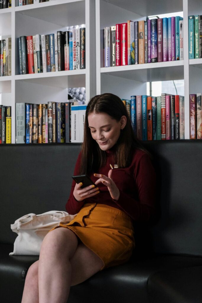 Freelancing on phone in 2025