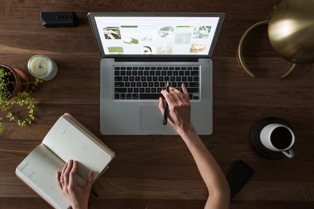 digital product sale for passive income for youth