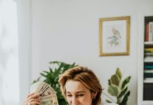 How to build wealth in your 20s – step-by-step