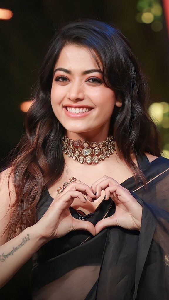 Rashmika Mandanna in stylish look at award show 2025 – Top Google Star 2025: The Ultimate Bollywood Trend