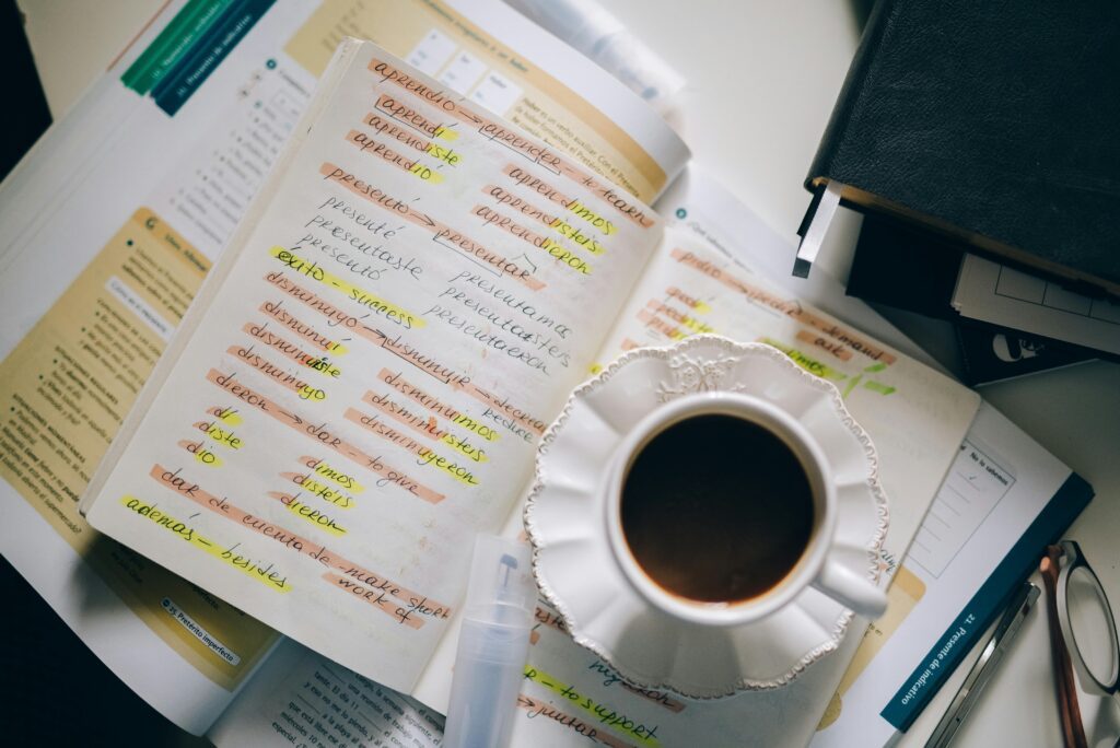 Daily routine for achieving 2025 goals