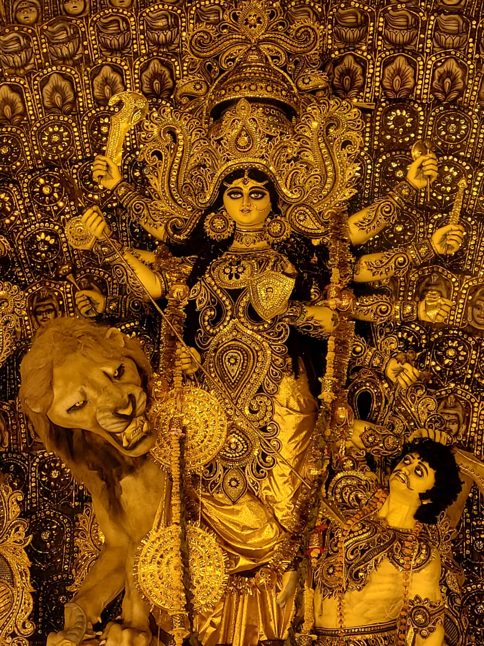 Navratri 2025 Shubh Muhurat Pooja Vidhi with Maa Durga Idol and Kalash